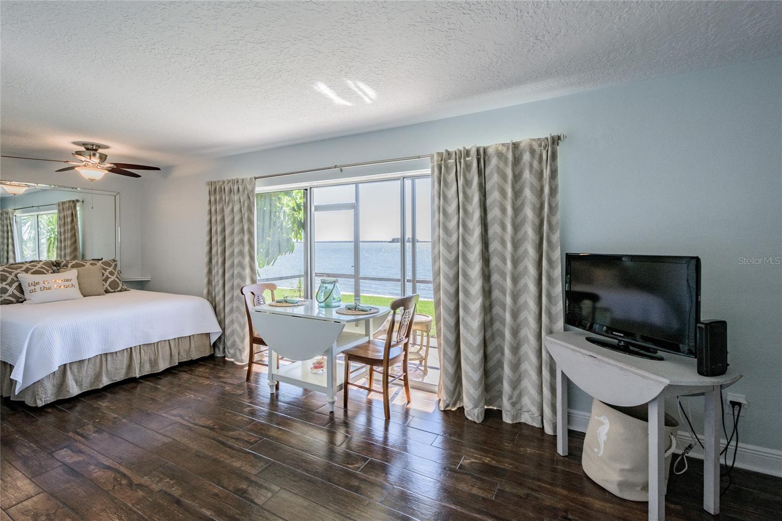 CONCORD ARMS CONDO - Residential Lease
