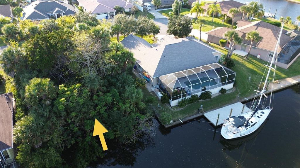 Photo of 4 Crow Court, Palm Coast, FL 32137 (MLS # FC313969)