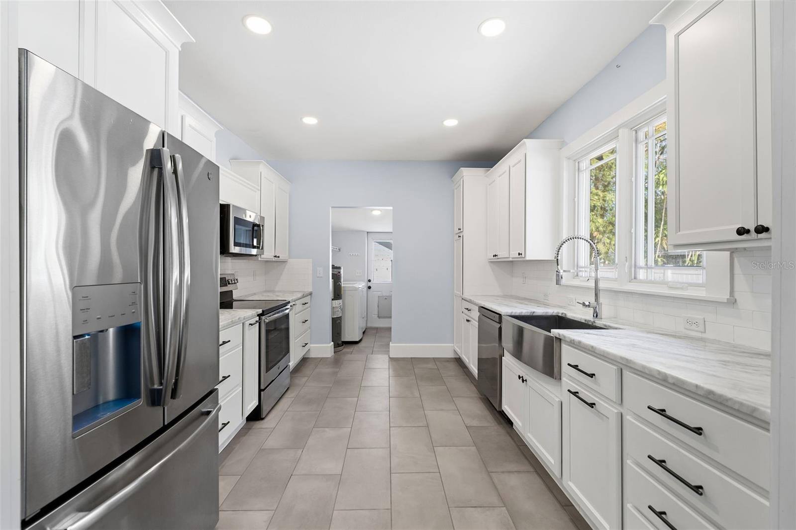 BARNARD ERASTUS A S REV SUB - Residential Lease