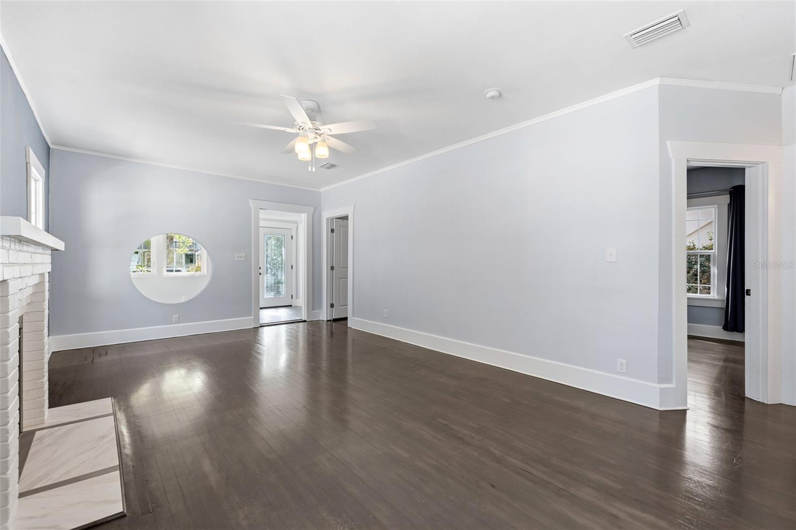 BARNARD ERASTUS A S REV SUB - Residential Lease