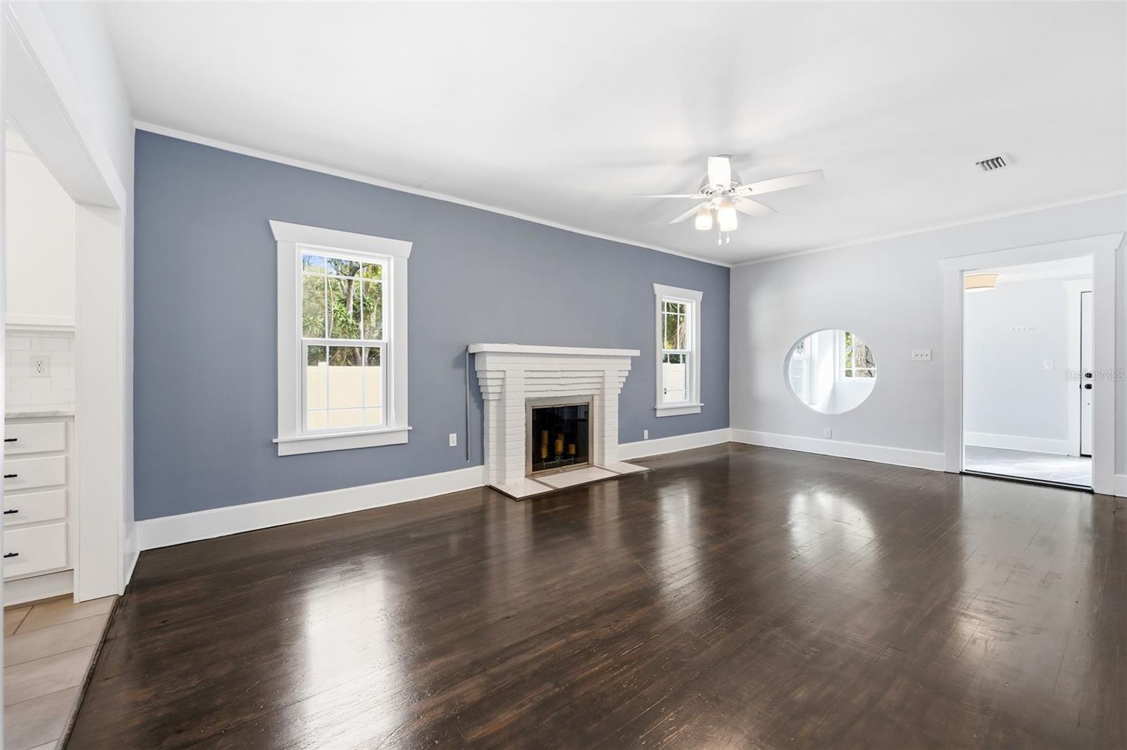 BARNARD ERASTUS A S REV SUB - Residential Lease