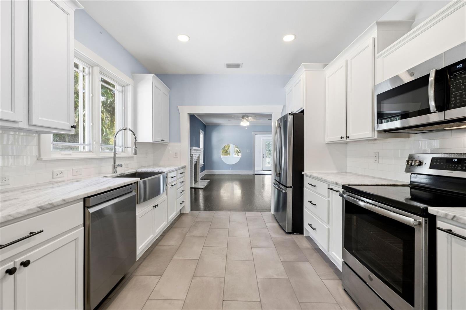 BARNARD ERASTUS A S REV SUB - Residential Lease