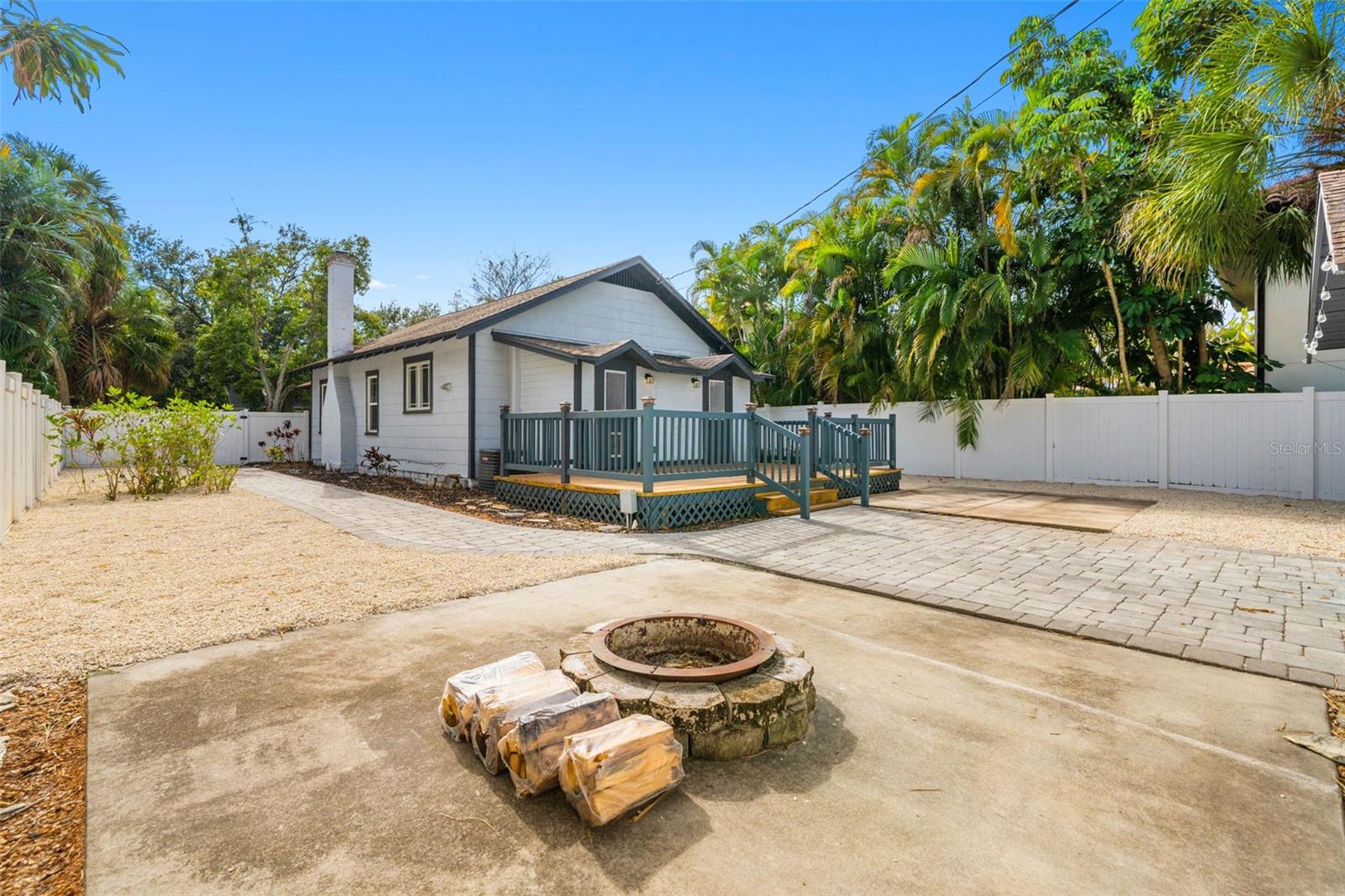 BARNARD ERASTUS A S REV SUB - Residential Lease