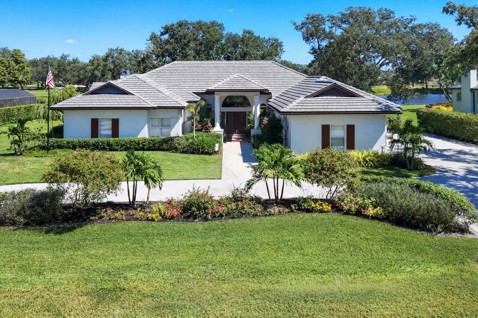 LAUREL OAK ESTATES - Residential