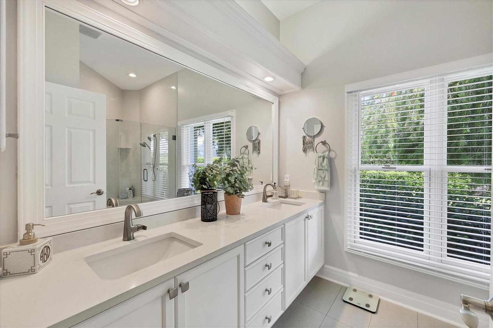 LAUREL OAK ESTATES - Residential