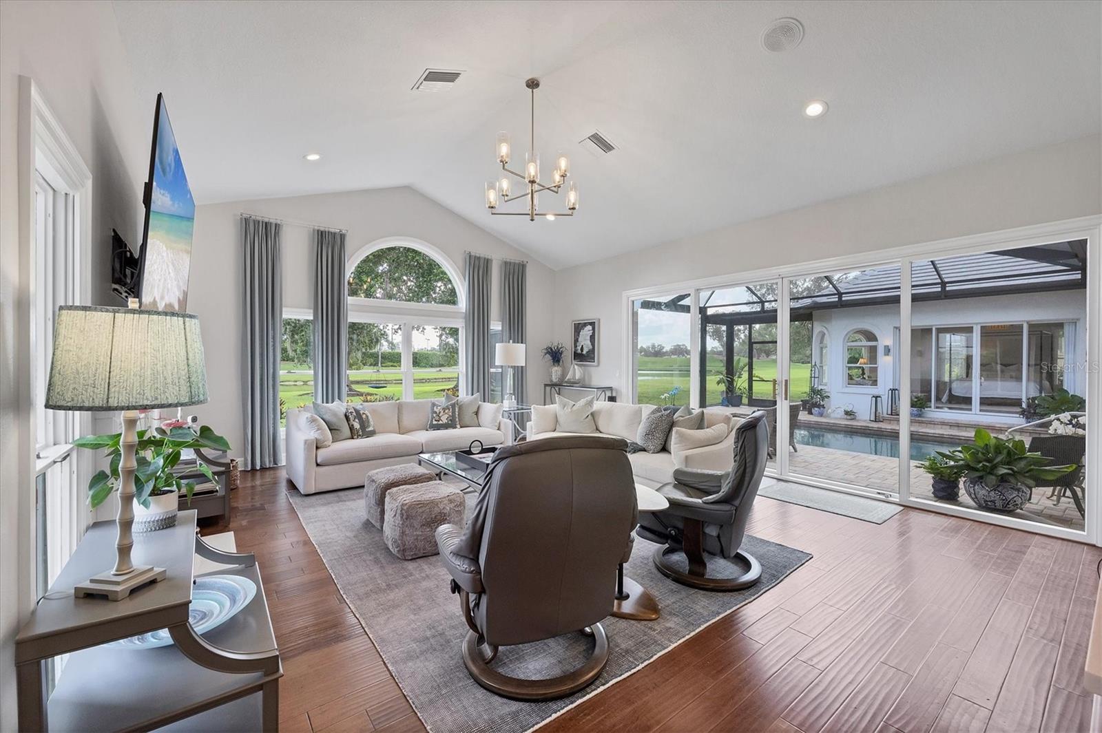 LAUREL OAK ESTATES - Residential