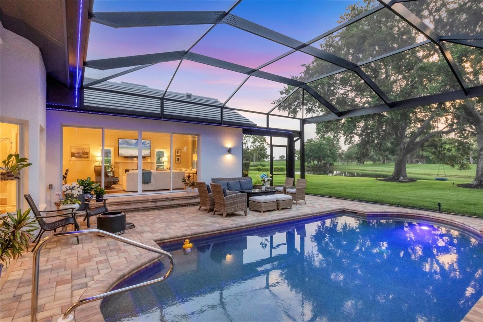 LAUREL OAK ESTATES - Residential