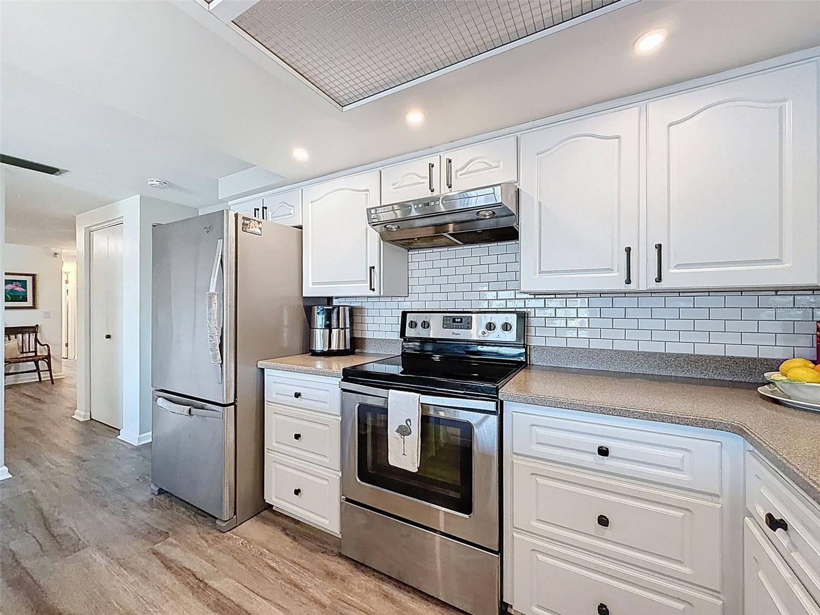 LEISURE BEACH - Residential