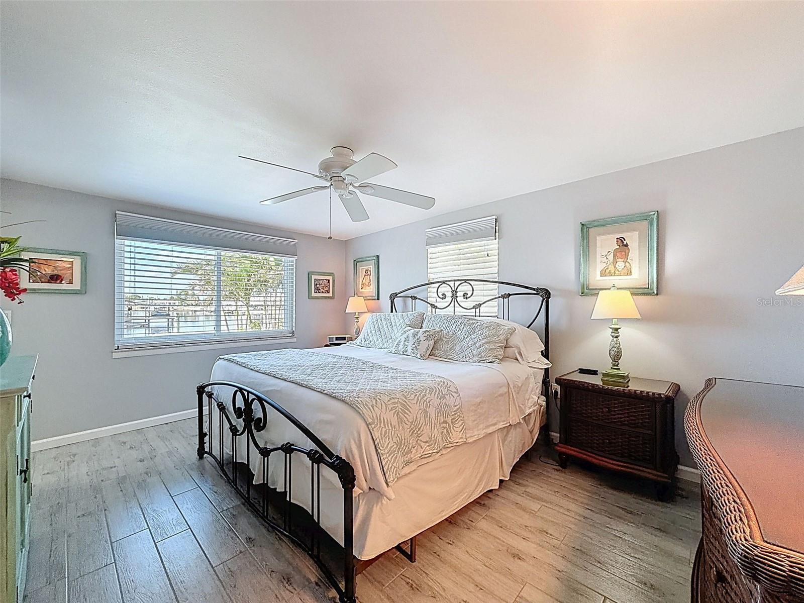 LEISURE BEACH - Residential