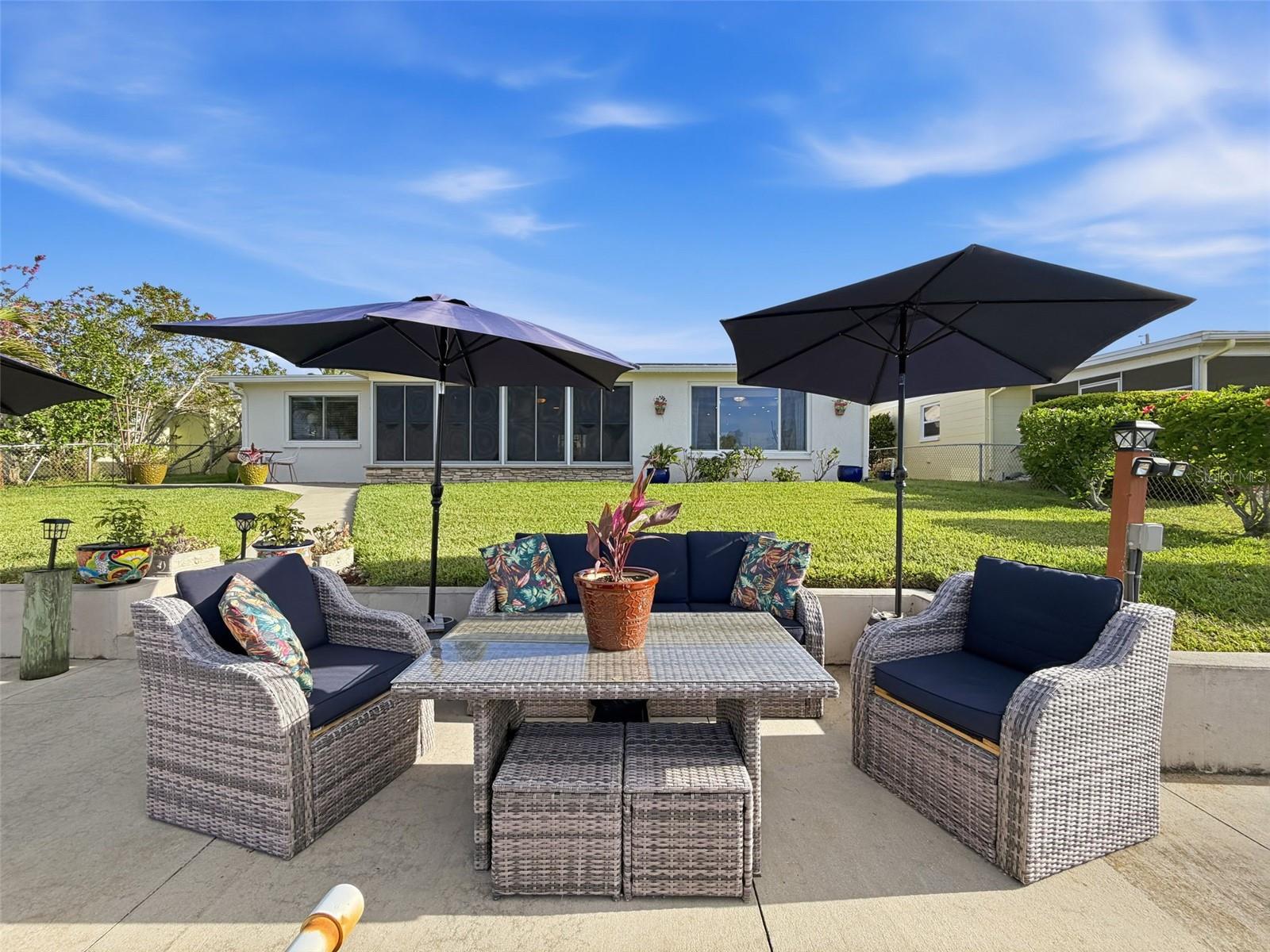 LEISURE BEACH - Residential