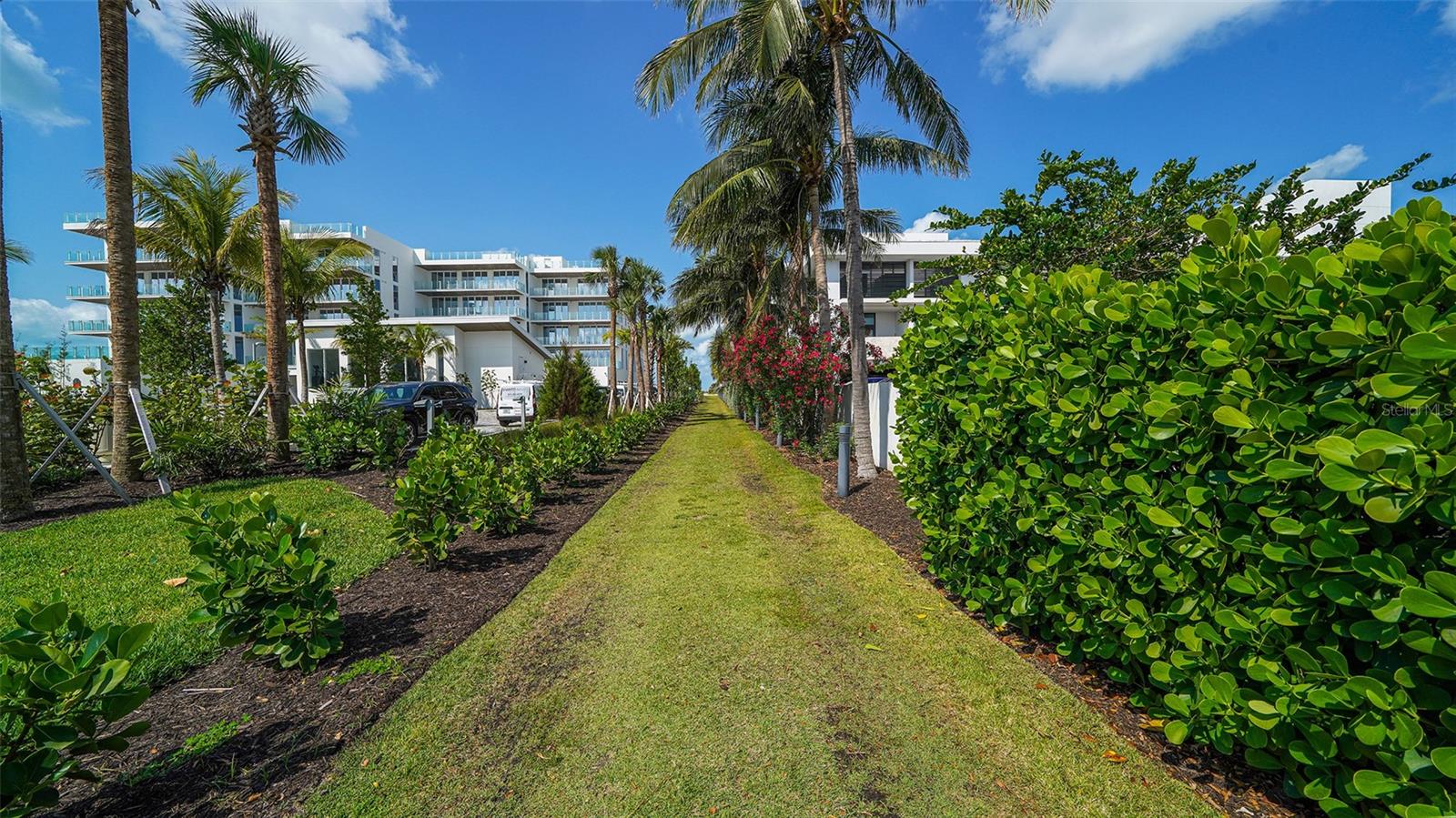 WINDWARD BAY AMD - Residential