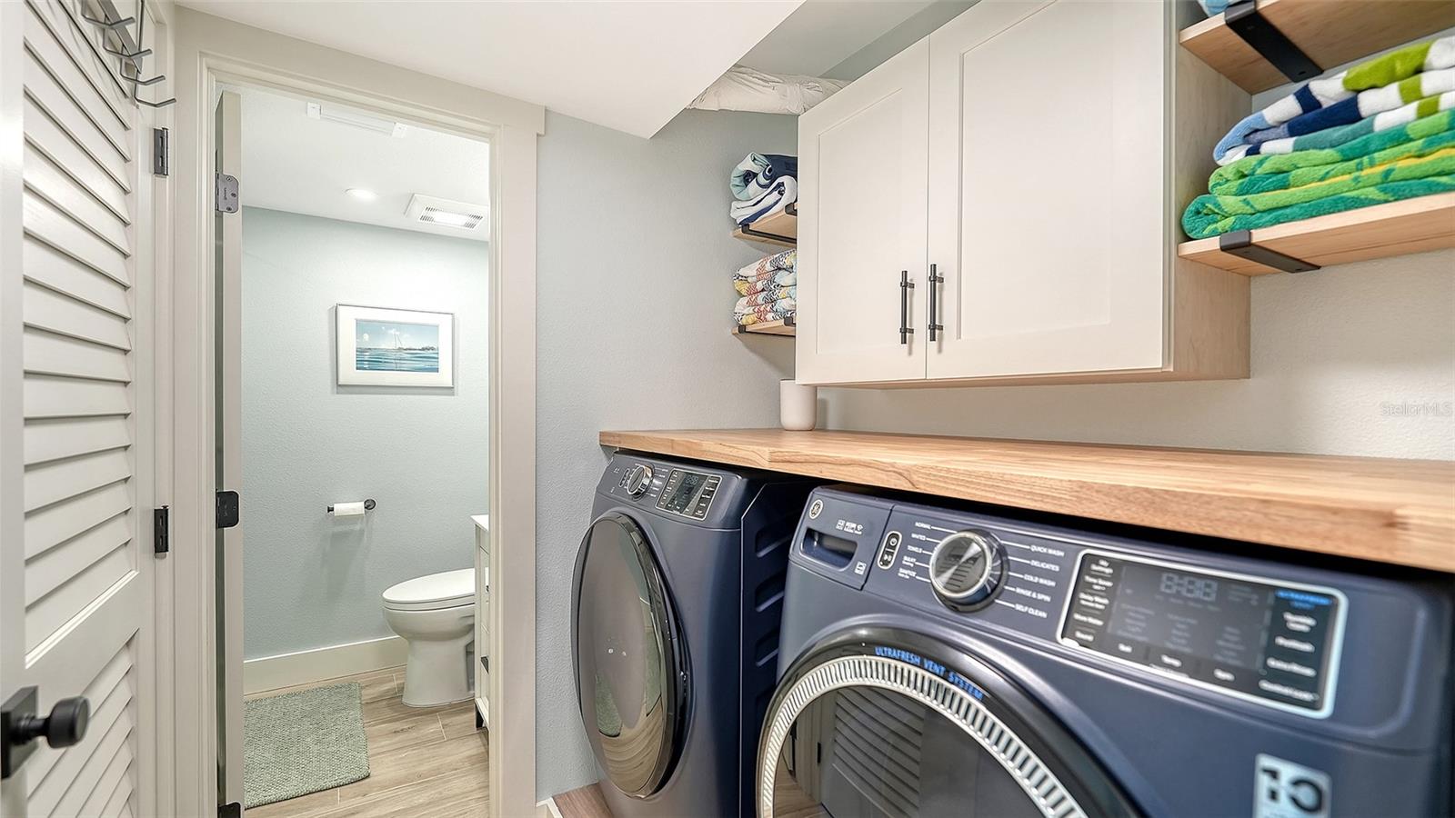 WINDWARD BAY AMD - Residential