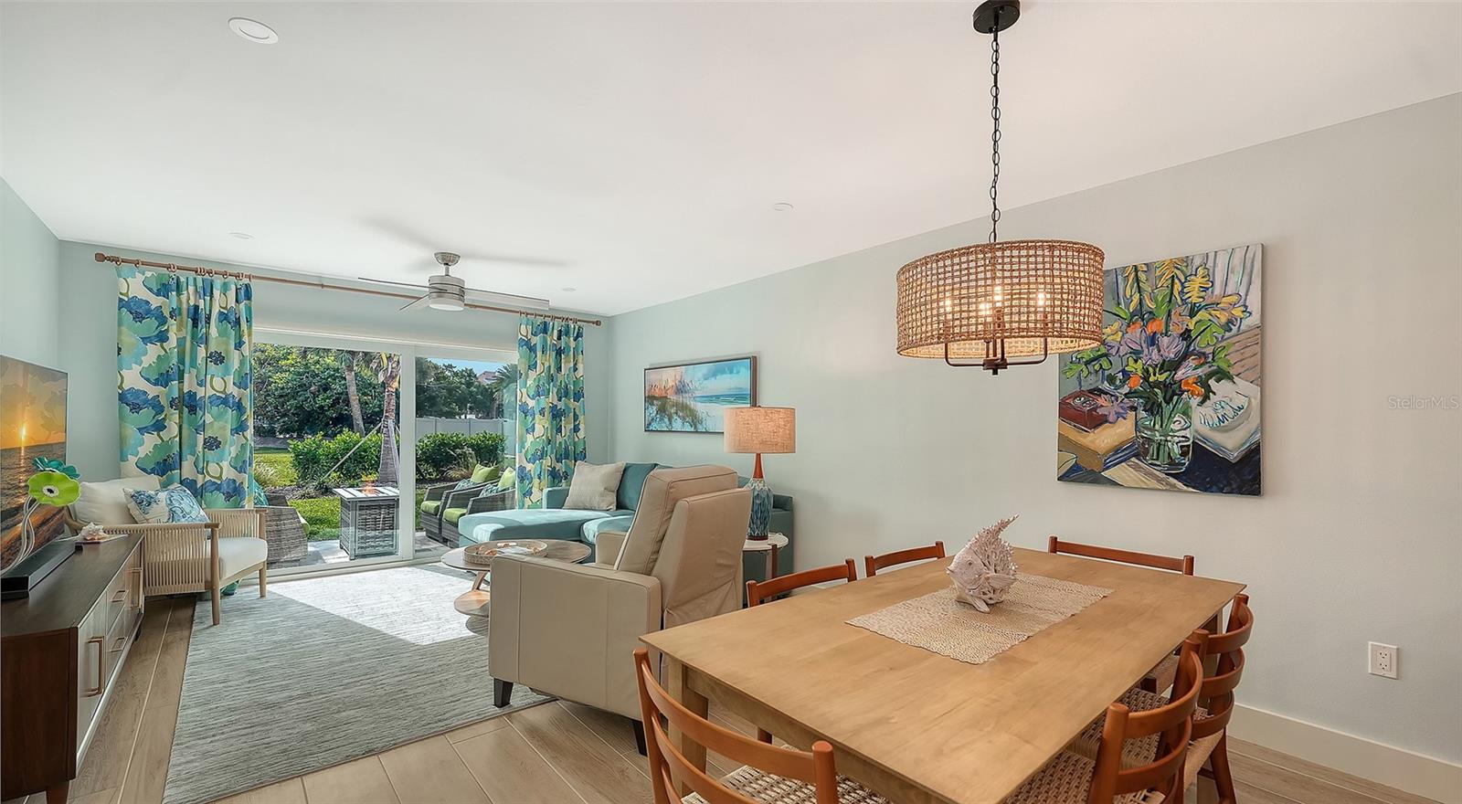 WINDWARD BAY AMD - Residential