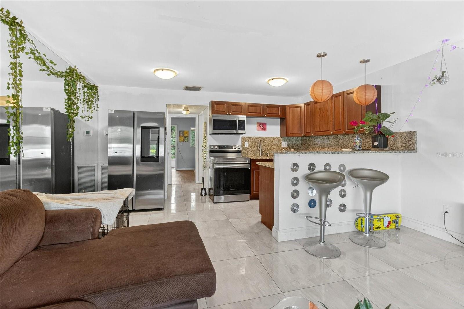 WAVERLY MANOR APTS CO-OP - Residential