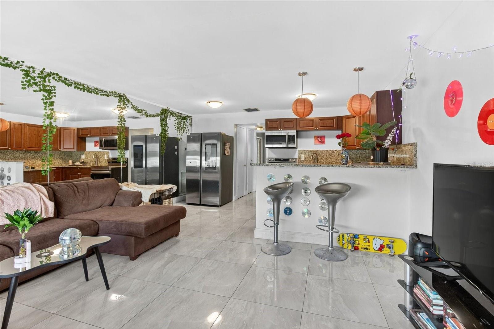 WAVERLY MANOR APTS CO-OP - Residential