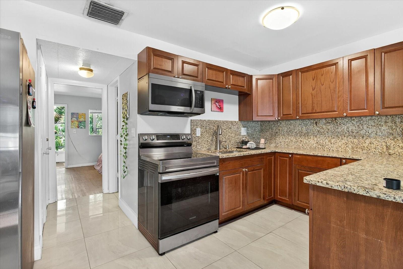 WAVERLY MANOR APTS CO-OP - Residential