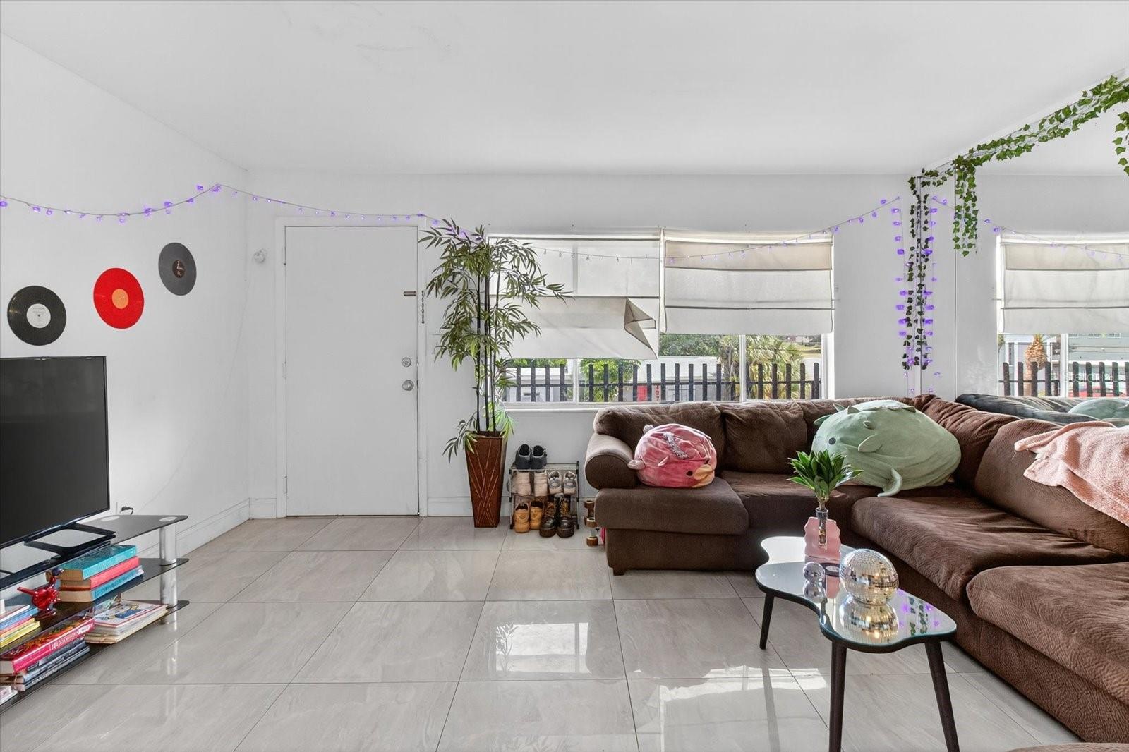 WAVERLY MANOR APTS CO-OP - Residential