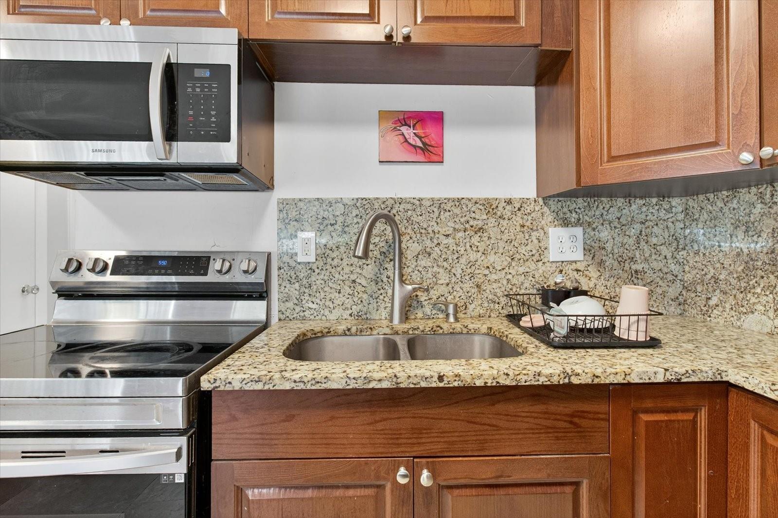 WAVERLY MANOR APTS CO-OP - Residential