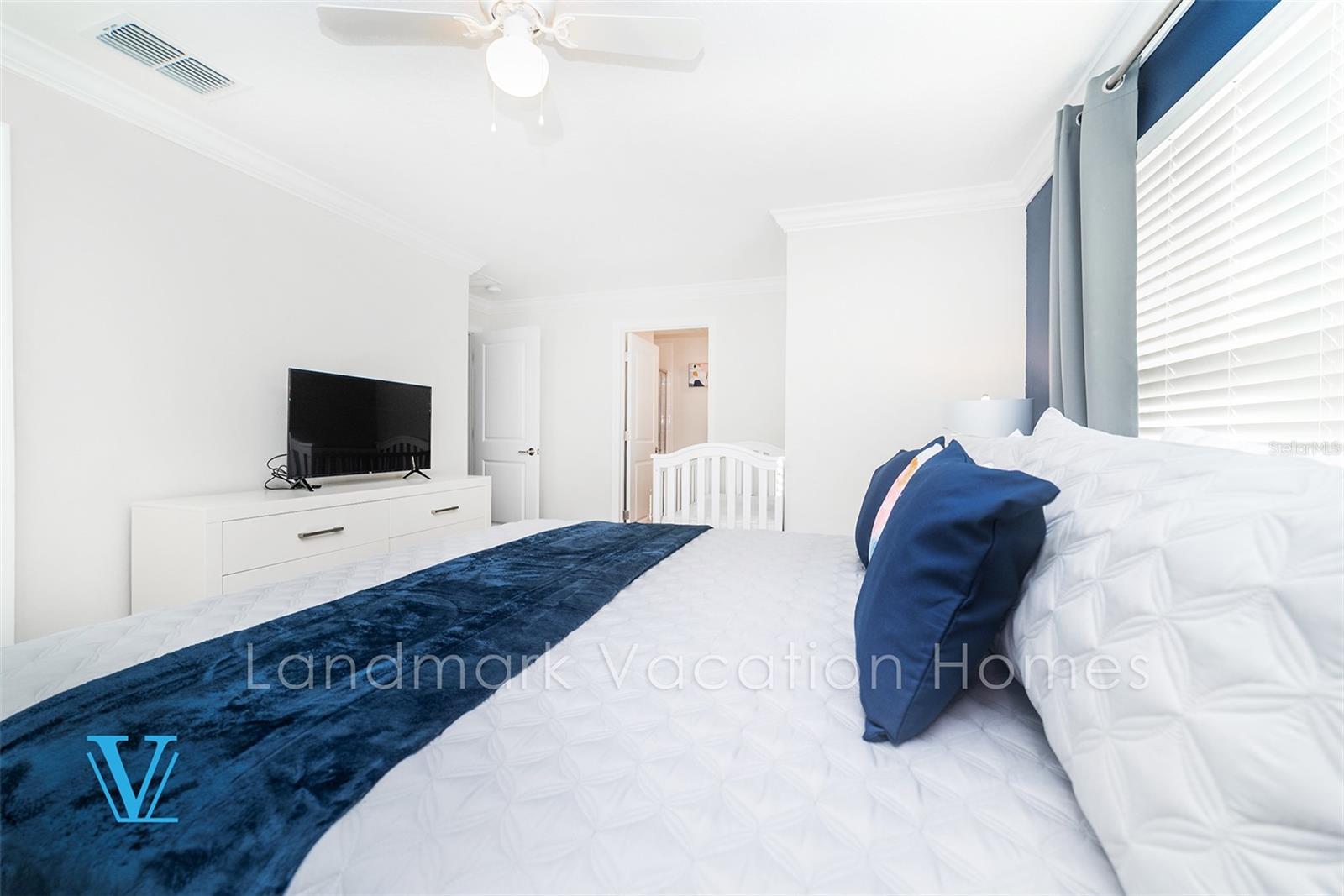 COVE AT STOREY LAKE III - Residential