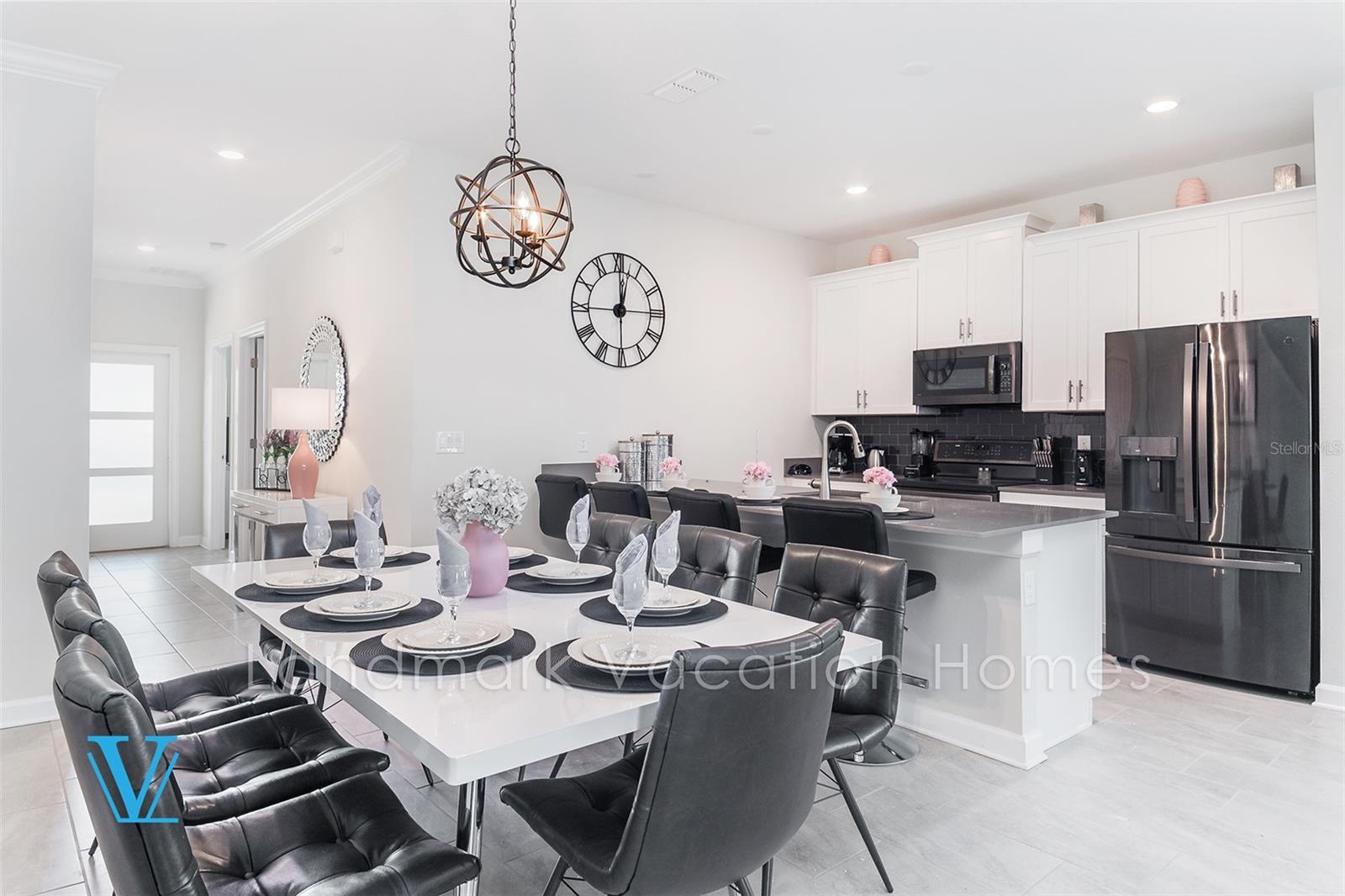 COVE AT STOREY LAKE III - Residential