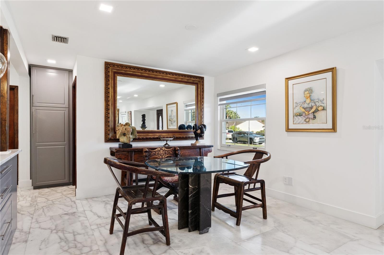 7621 ORANGE TREE LANE