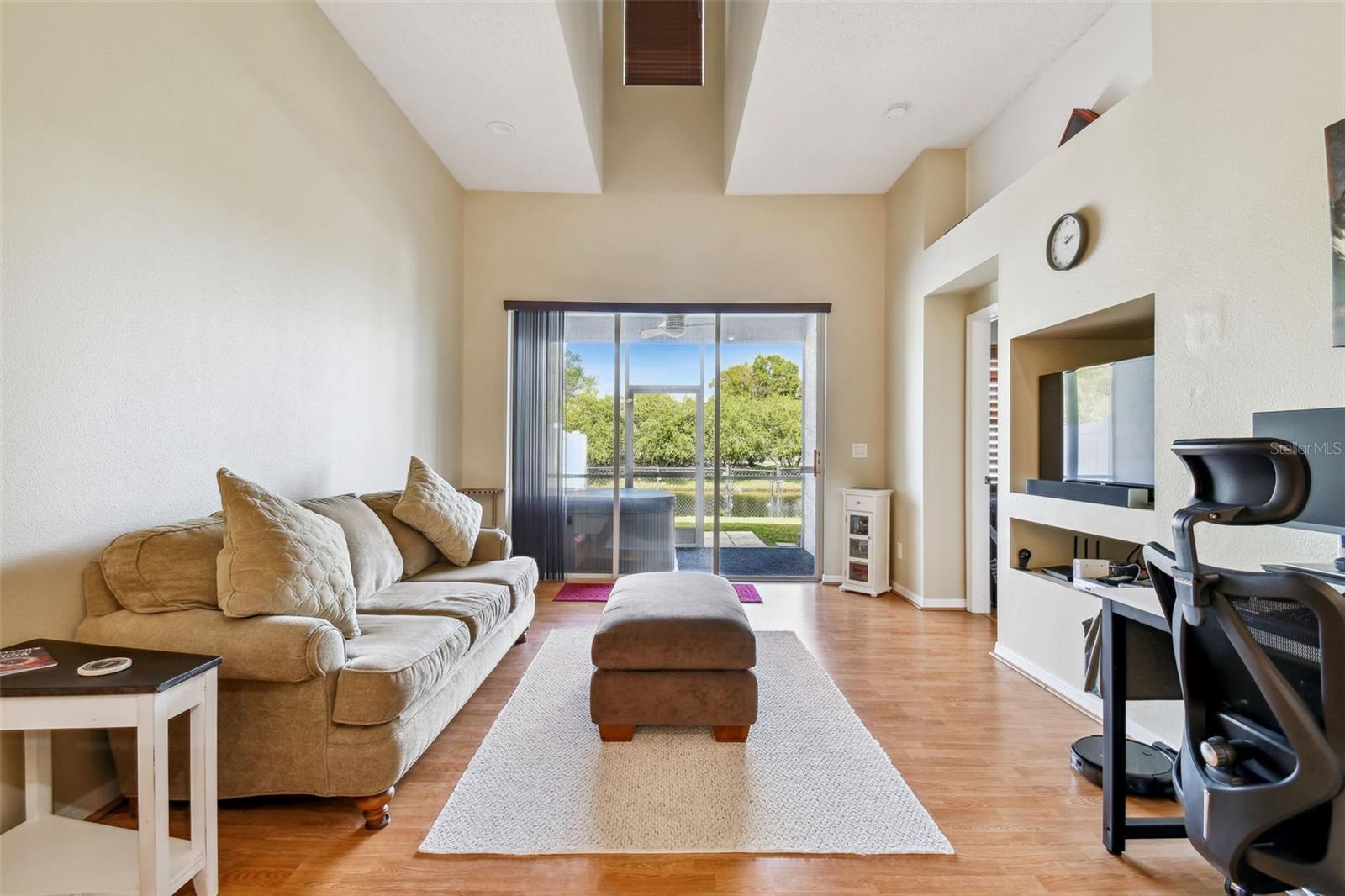 SUN KETCH TWNHMS AT CYPRESS LAKES - Residential