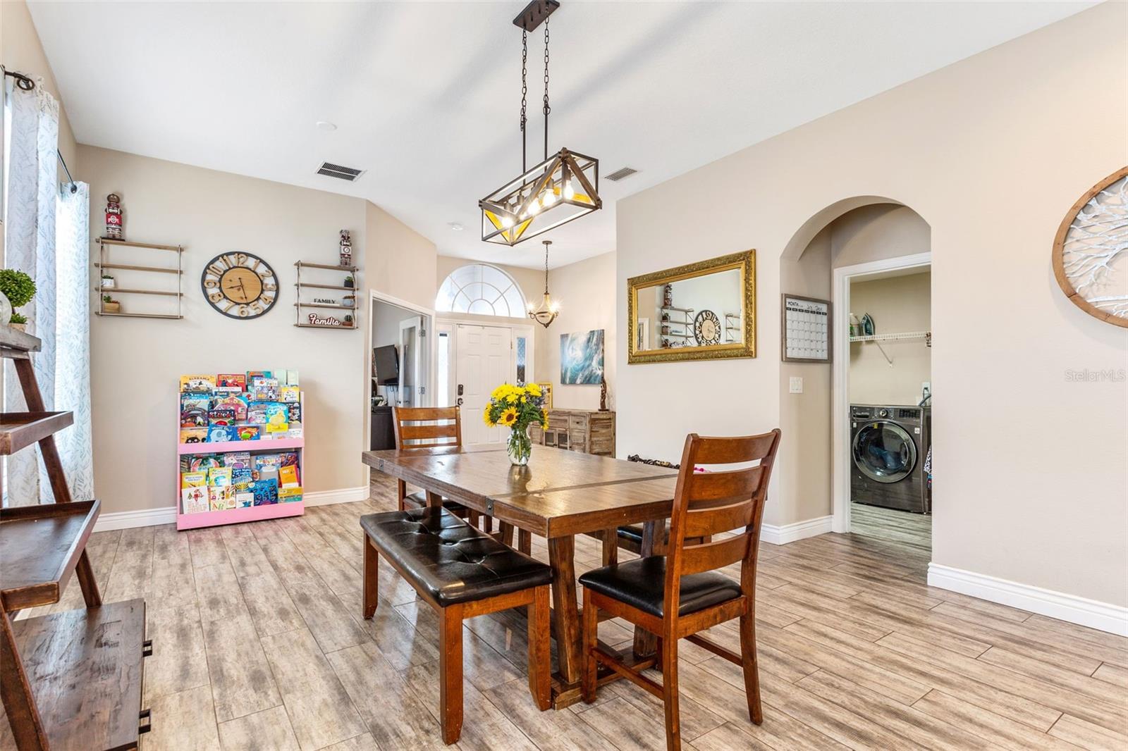16313 DINSDALE DRIVE