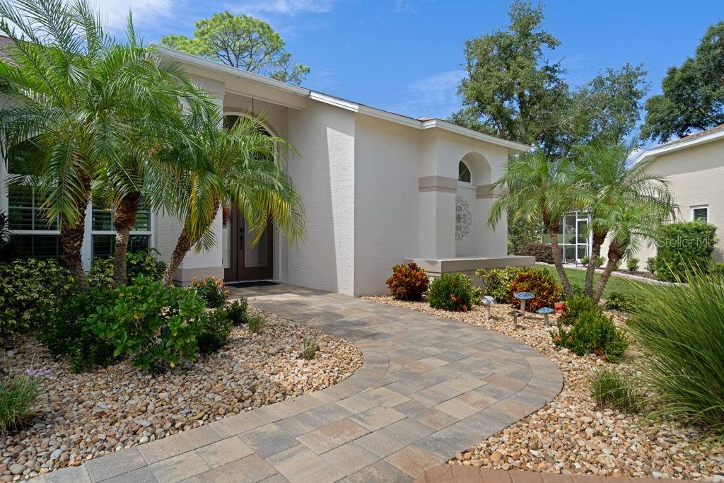 2306 WHISPER WALK DRIVE