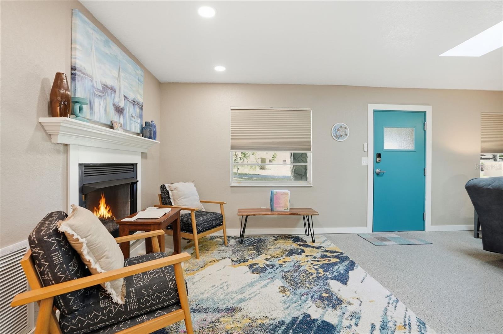 1144 N MIDIRON POINT