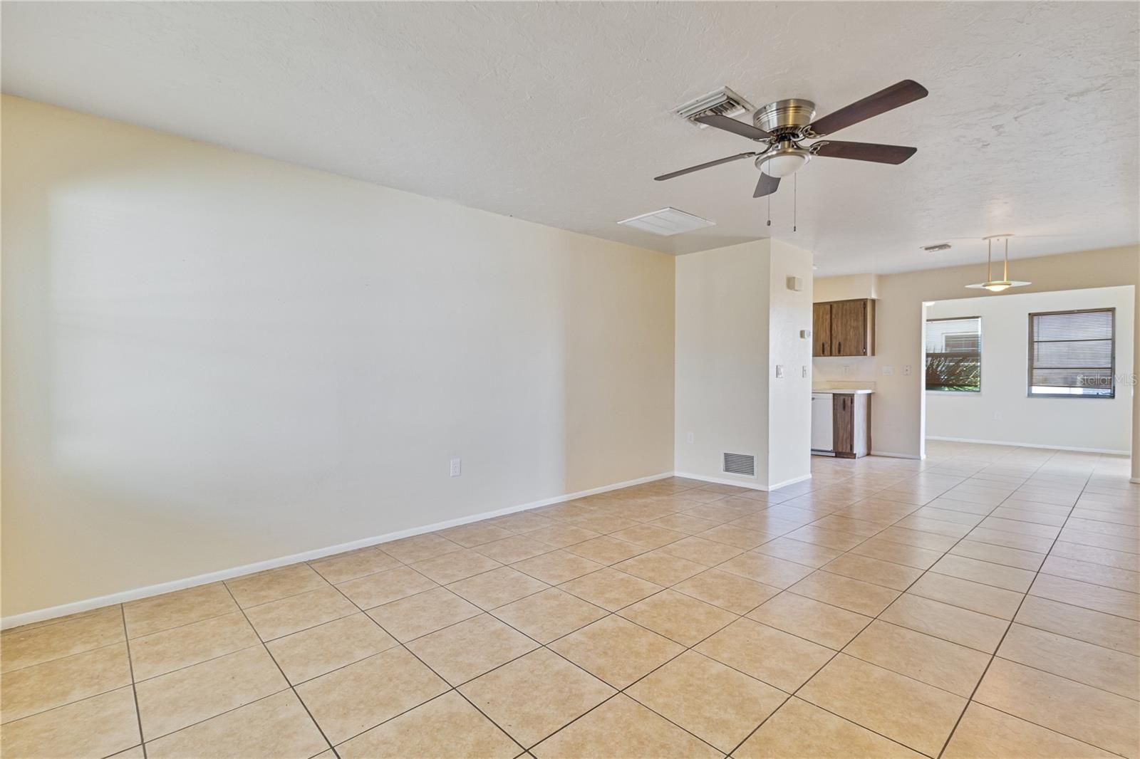 ROTONDA WEST OAKLAND HILLS - Residential Lease