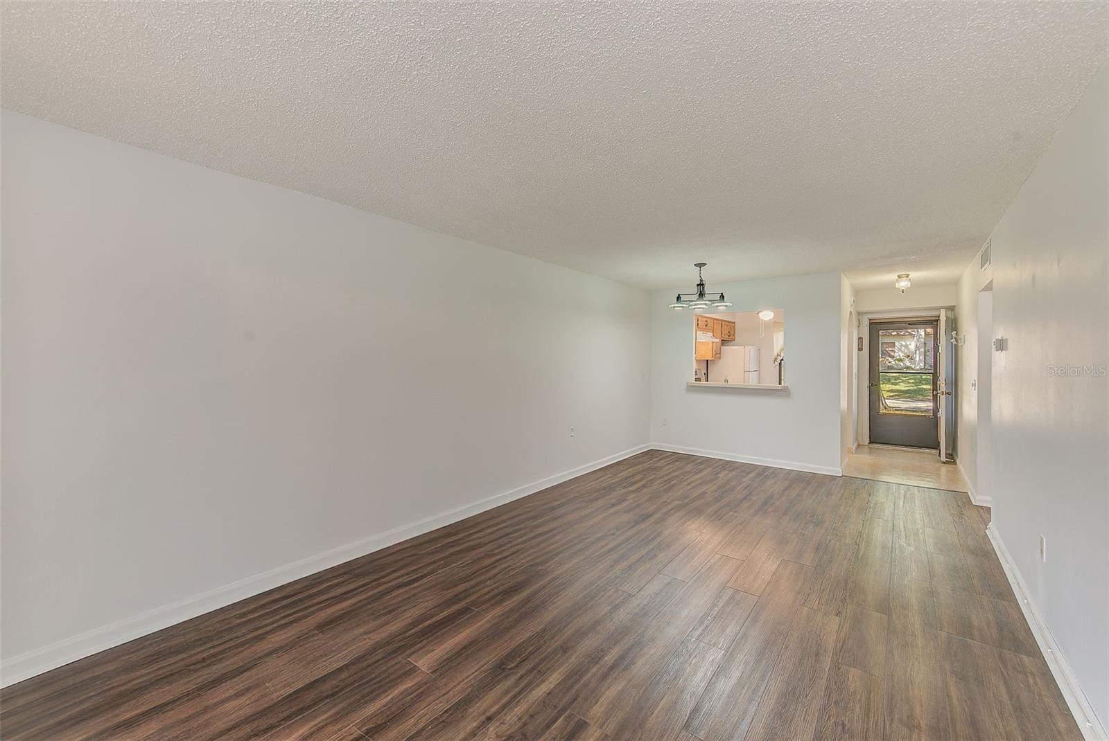 MISSION HILLS CONDO - Residential