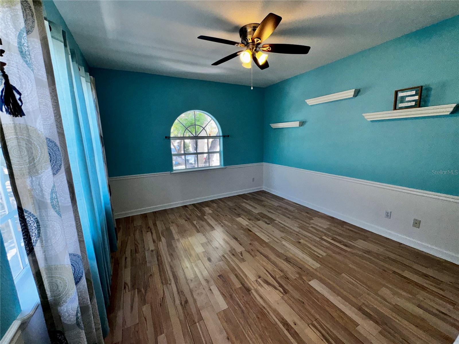 CINNAMON BAY CLUB - Residential Lease