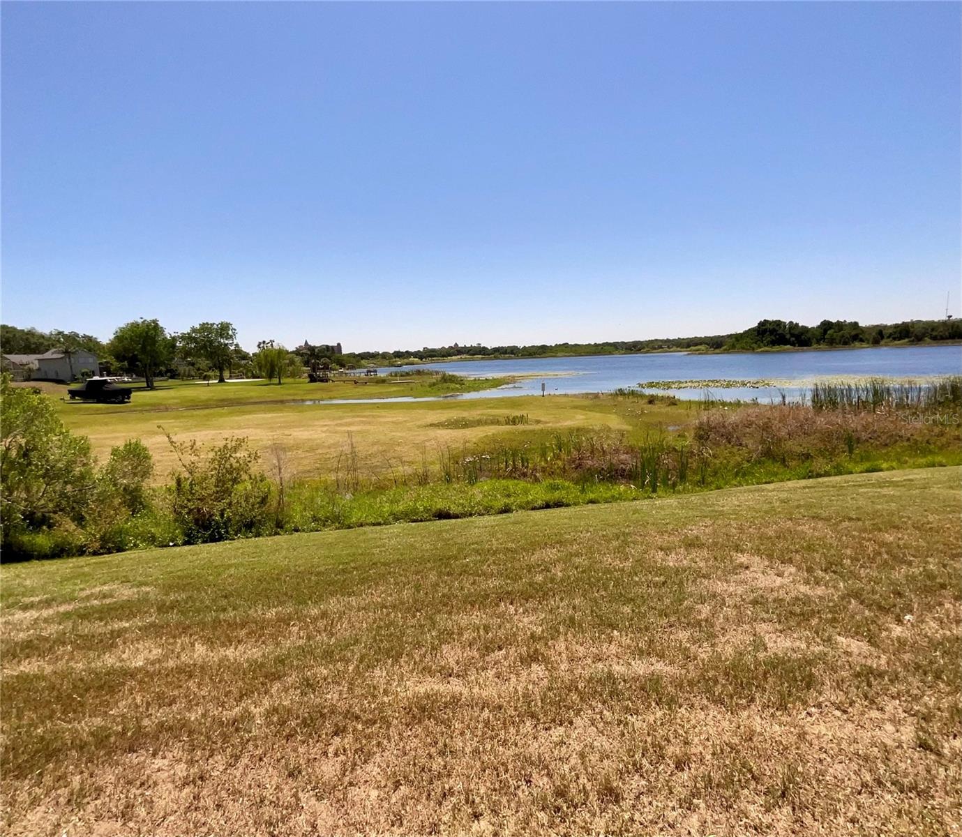 CINNAMON BAY CLUB - Residential Lease