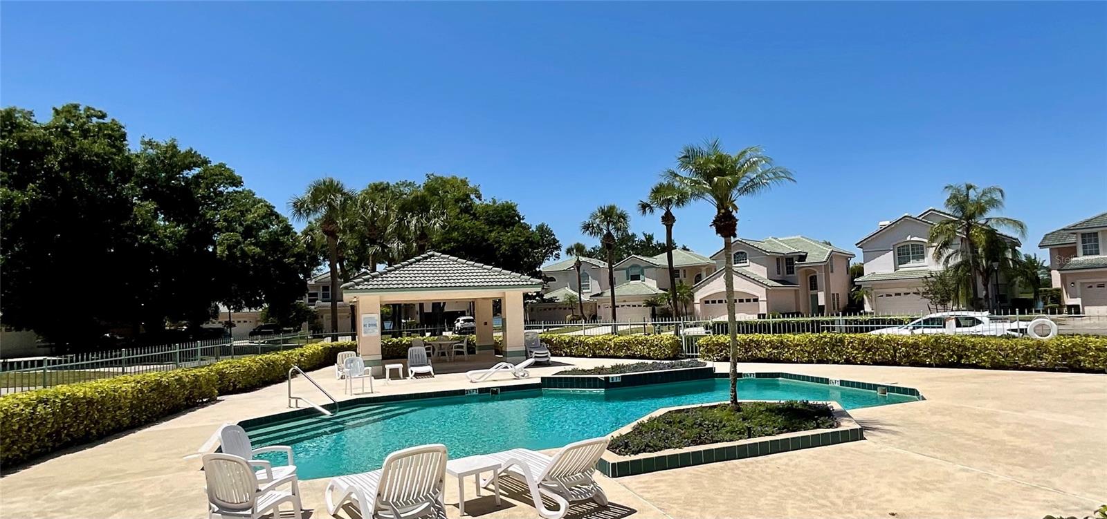 CINNAMON BAY CLUB - Residential Lease