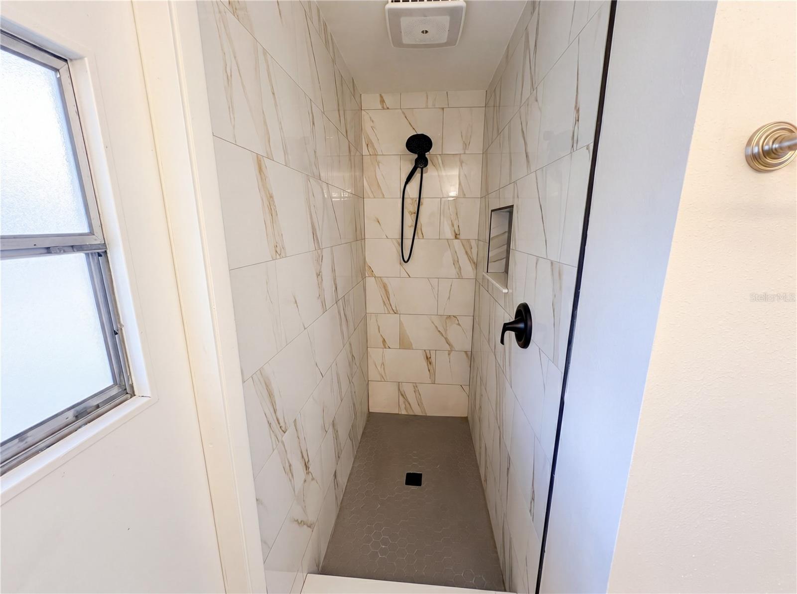 TUSCAWILLA RIDGE - Residential