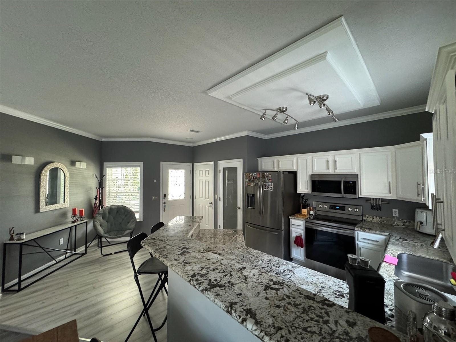 SOUTH POINTE PH 1 UNIT 5-B - Residential Lease