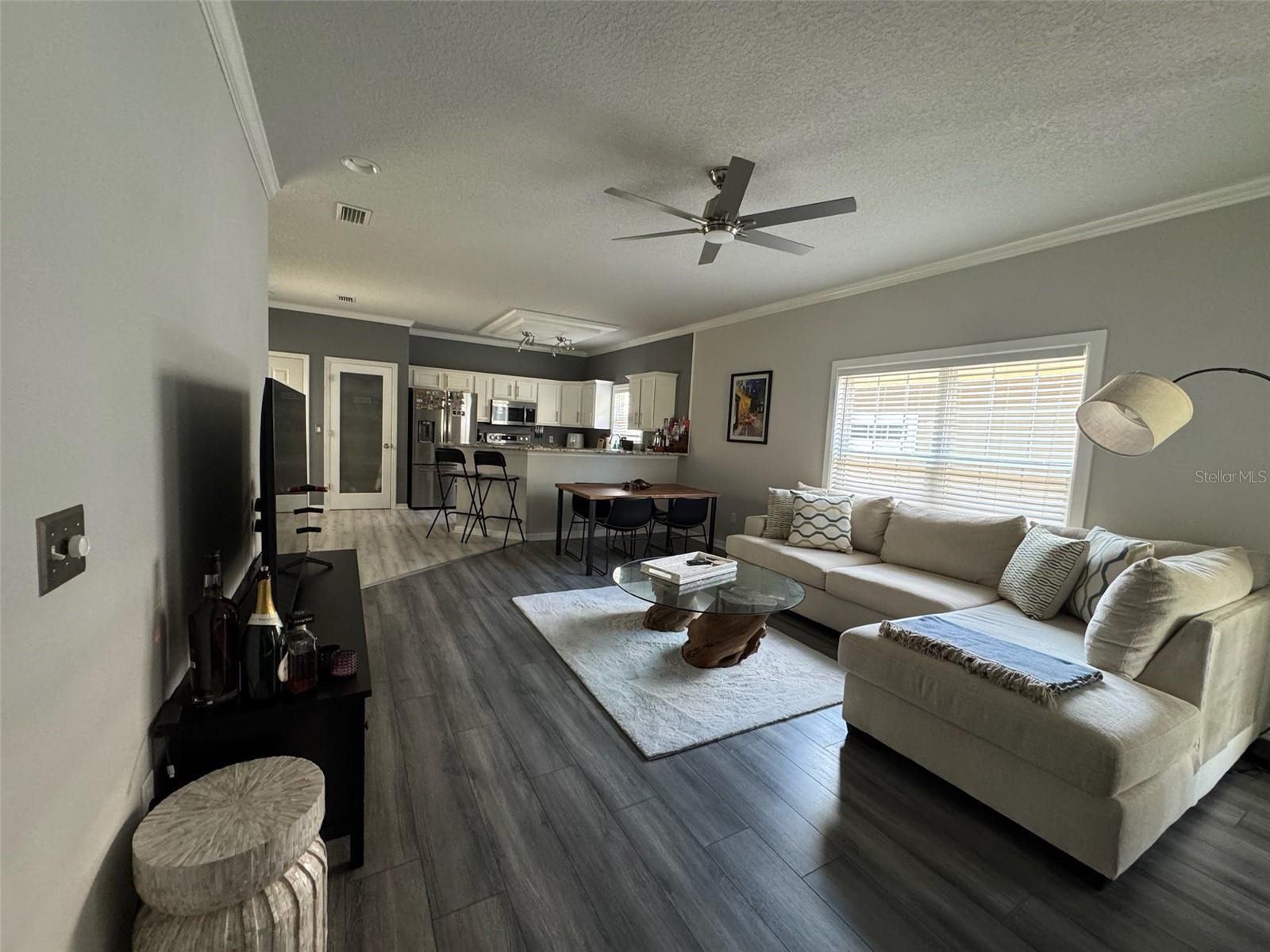 SOUTH POINTE PH 1 UNIT 5-B - Residential Lease