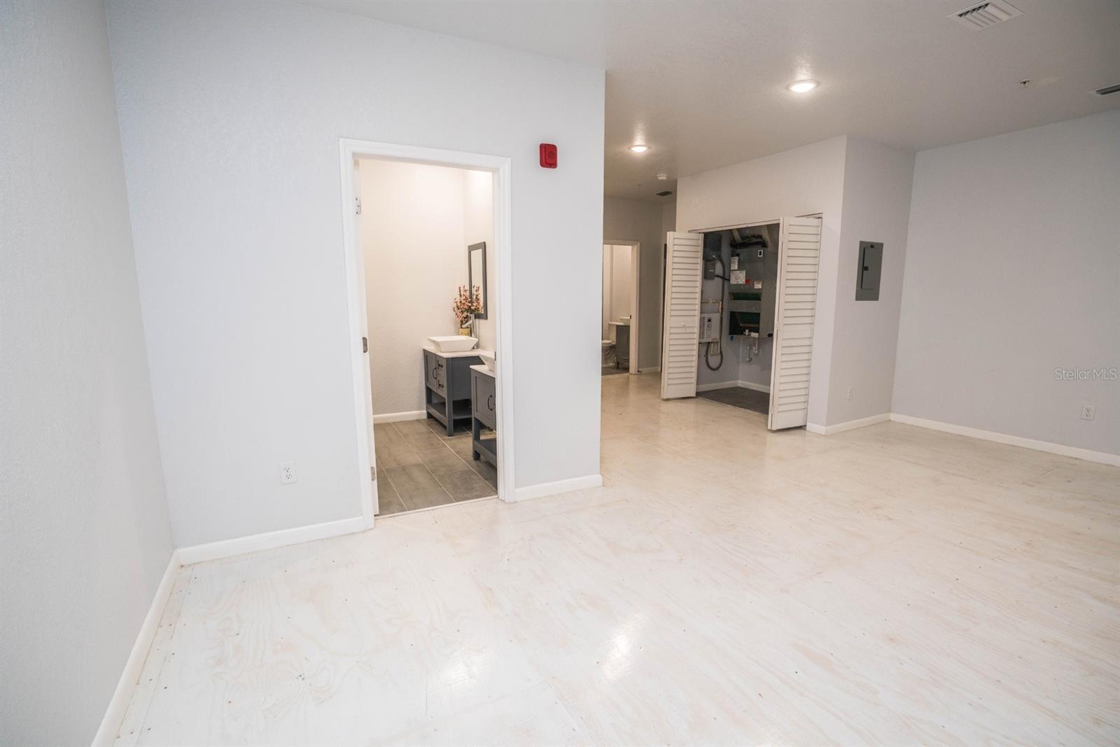 CENTRAL PARK BLKS 1 2 4 TO 12 - Residential Lease