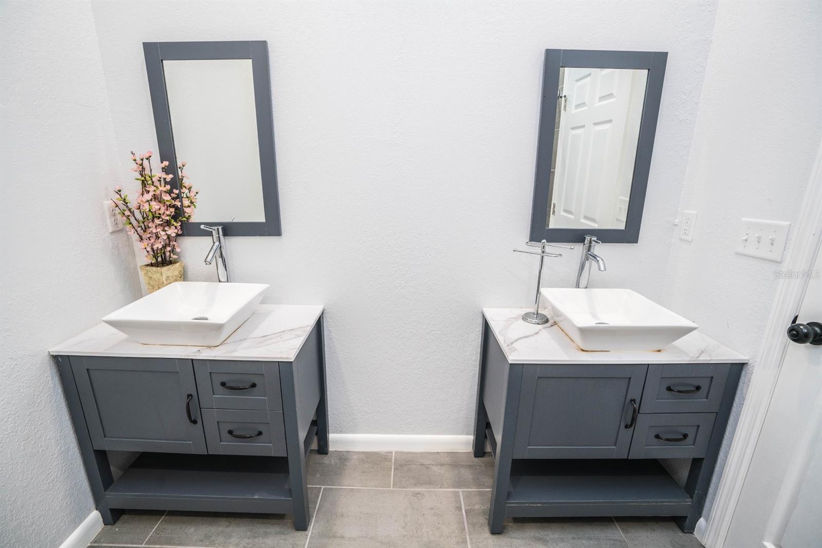 CENTRAL PARK BLKS 1 2 4 TO 12 - Residential Lease