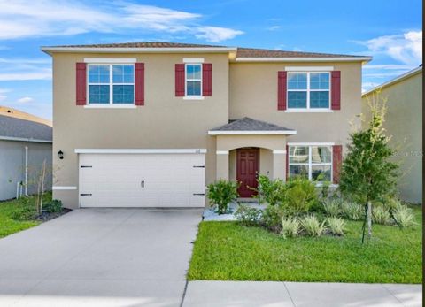 A home in LAKE ALFRED