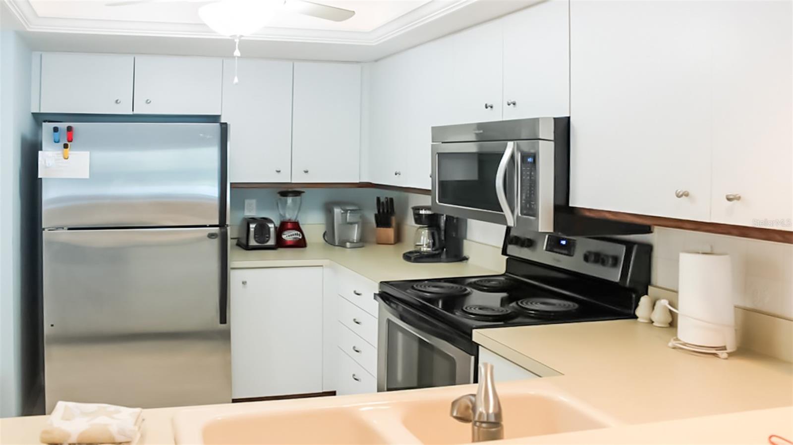 GULF & BAY CLUB BAYSIDE - Residential Lease