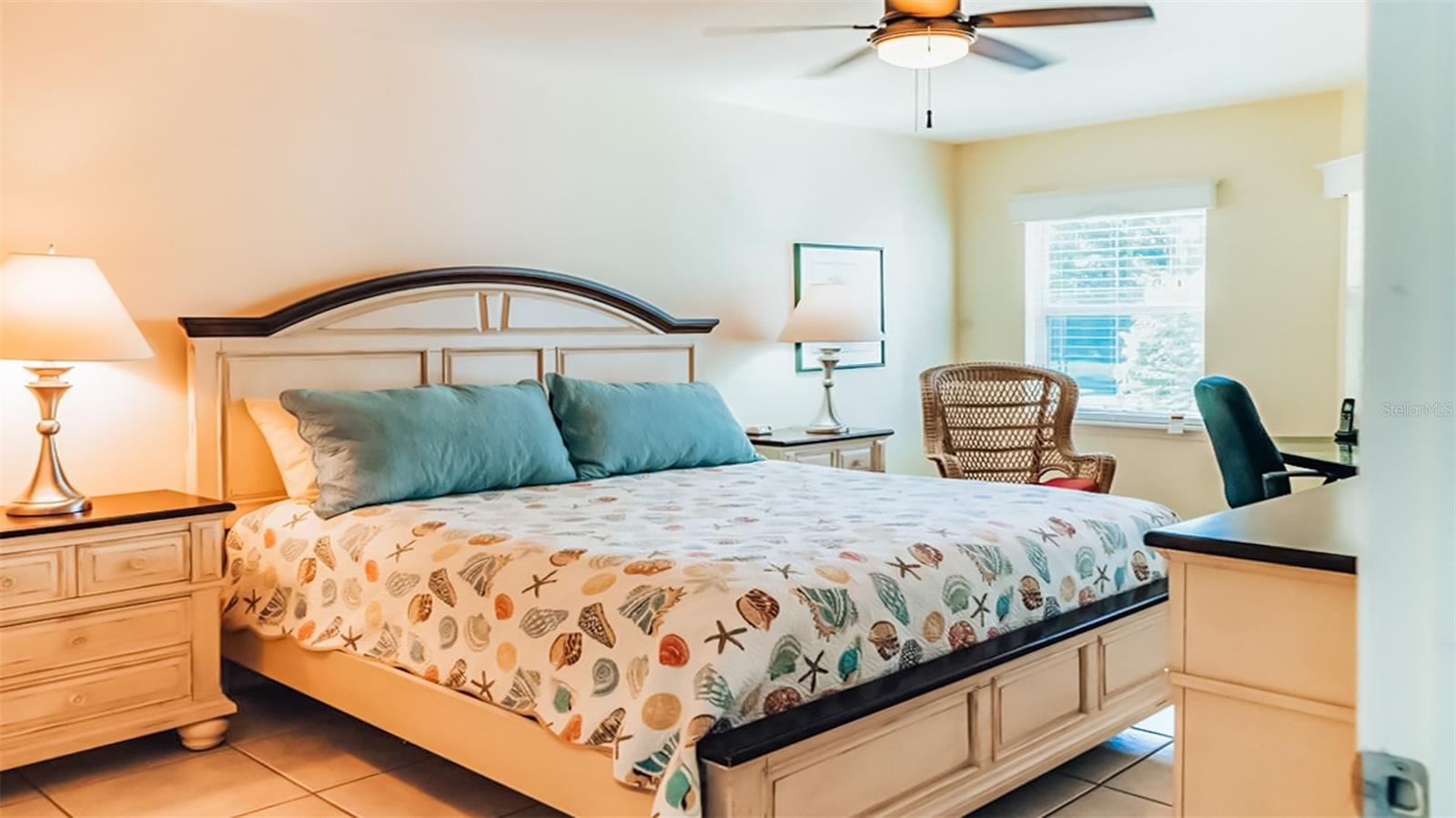 GULF & BAY CLUB BAYSIDE - Residential Lease