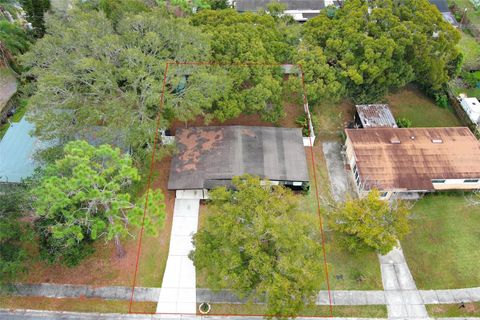 A home in WINTER PARK