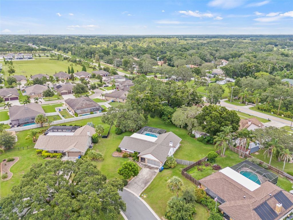 Photo of 4531 Mohican Trail, Valrico, FL 33594 (MLS # TB8409225)