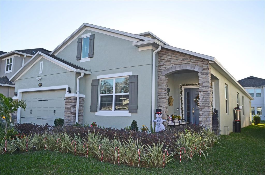 Photo of 5024 Shady Pines Drive, Saint Cloud, FL 34772 (MLS # O6370417)