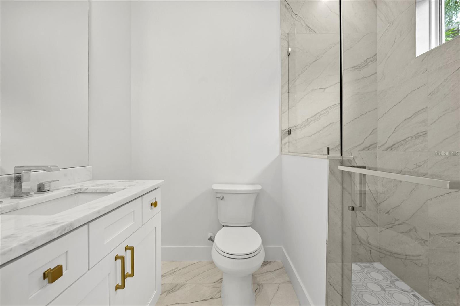 OAKELLARS - Residential