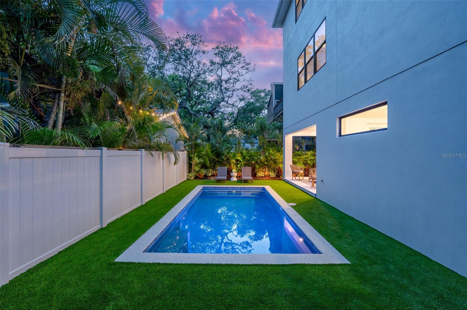 OAKELLARS - Residential