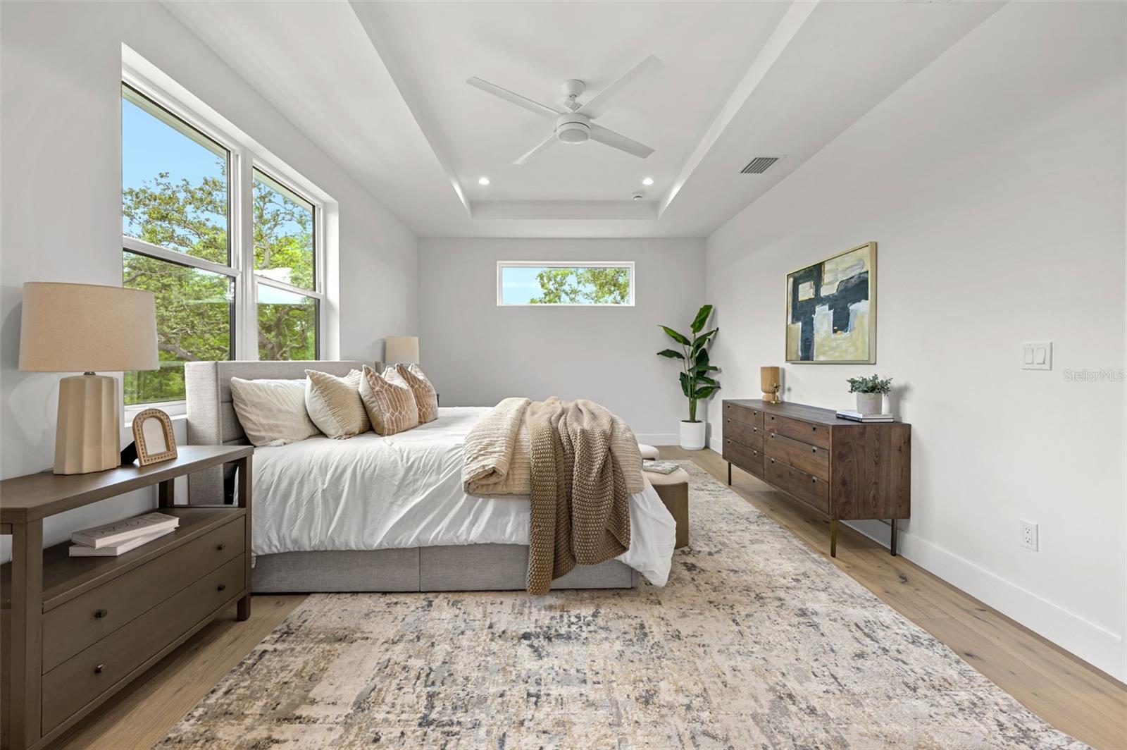 OAKELLARS - Residential