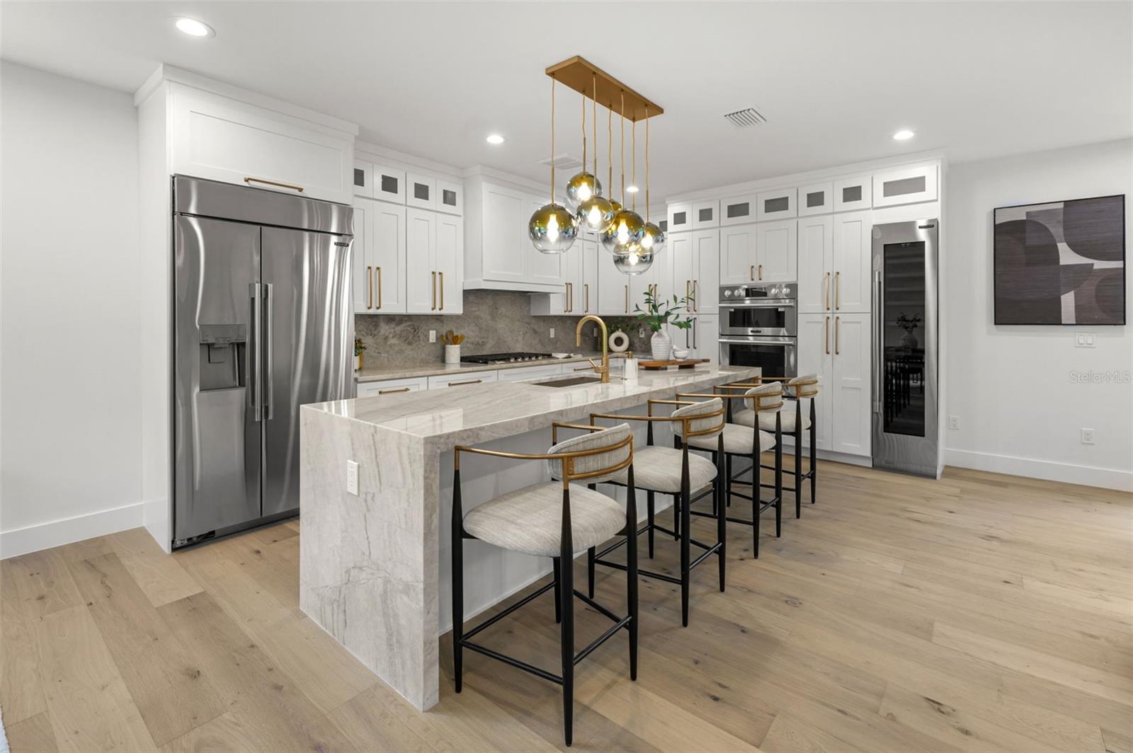 OAKELLARS - Residential