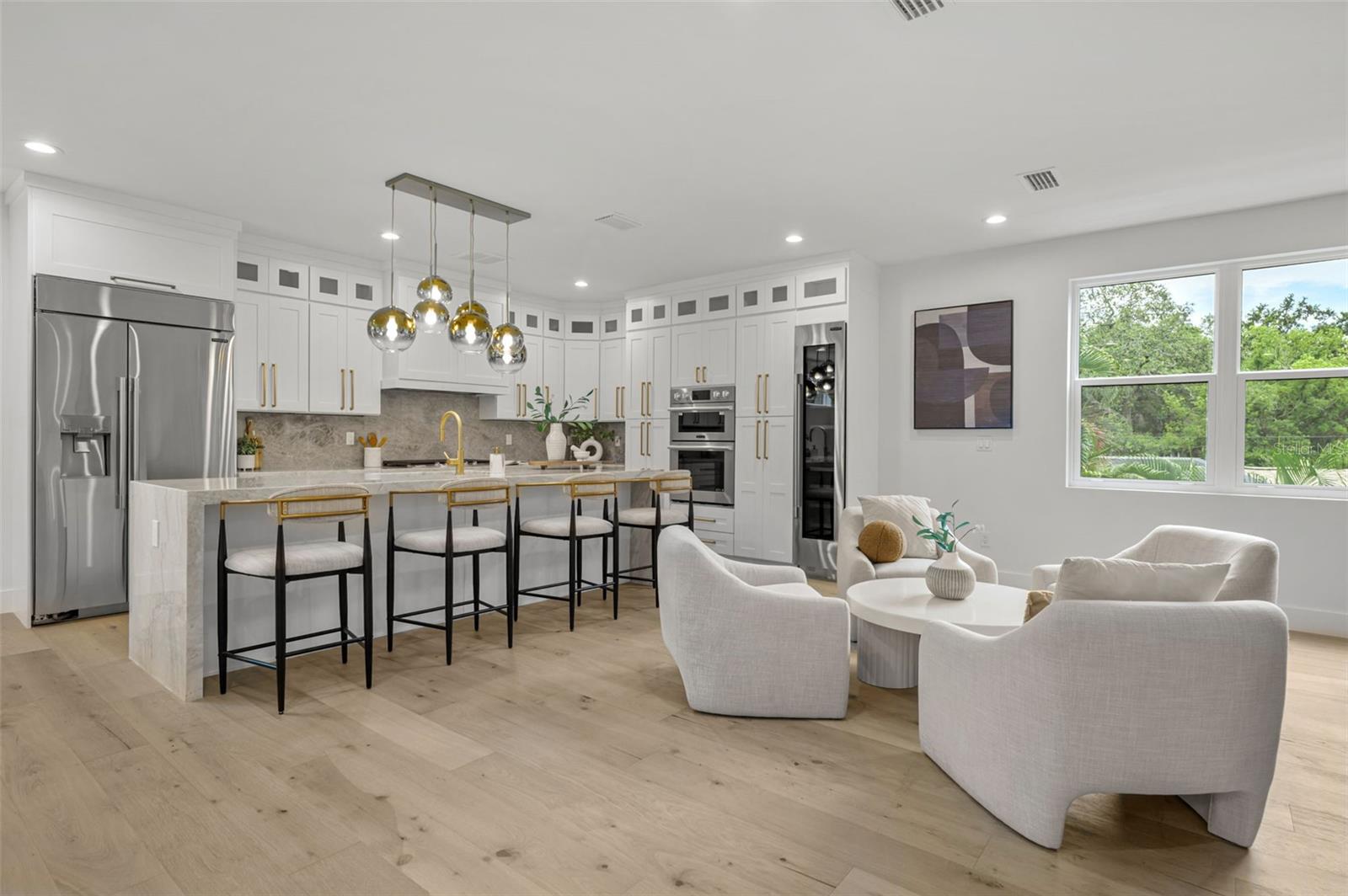 OAKELLARS - Residential